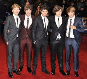 one-direction,boy band, bow ties, burgandy suits