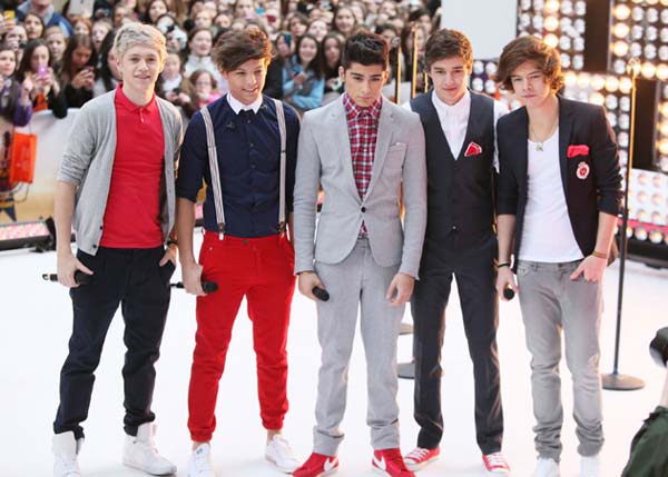 One Direction Boy Band 2012 - Trainers, red suit, braces