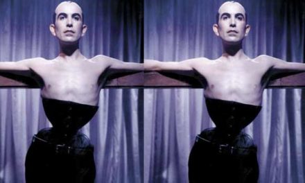 Mr Pearl – Can Men Wear Corsets?