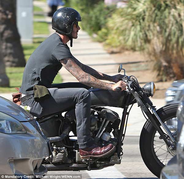 David Beckham - riding a bike in style california