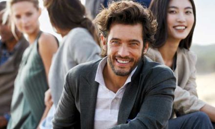 Blue Blazers for Men – Are you Feeling Blue?
