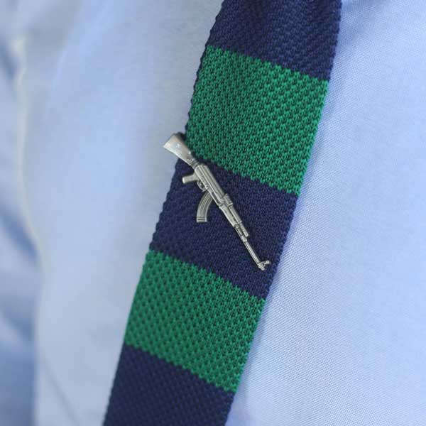Ties for men - Knitted tie with machine Gun tie clip