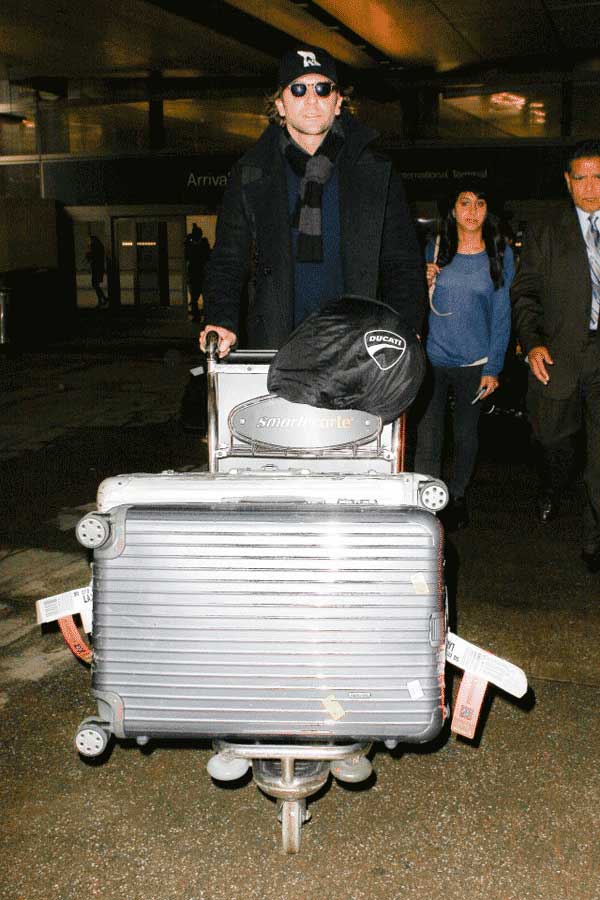 Bradley-Copper-RIMOWA-suitcase