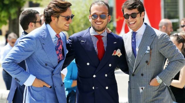 Pitti Uomo Floral ties and blue Linen  Suits summer