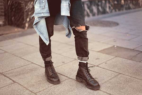Black ankle leather boots