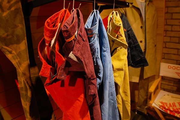 DOCKERS AW13 FOR MEN LEVI STRAUSS 1853 DOCKERS AW13 FOR MEN LEVI STRAUSS 1853