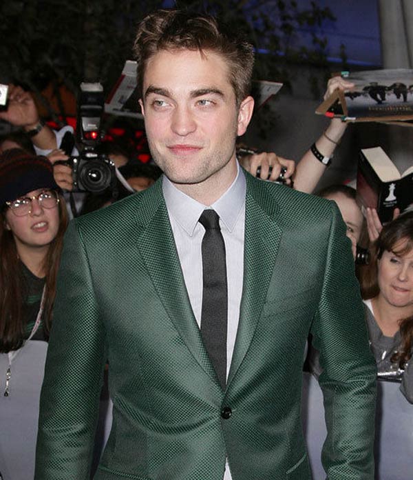 Robert Pattinson Wearing Emerald Suit 