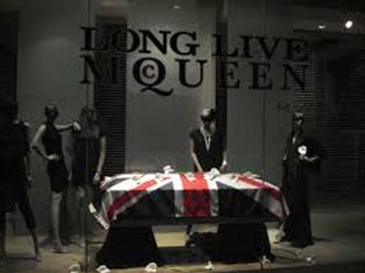Alexander McQueen´s Finest Moments