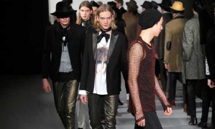 Going Backstage – What Are Fashion Shows?