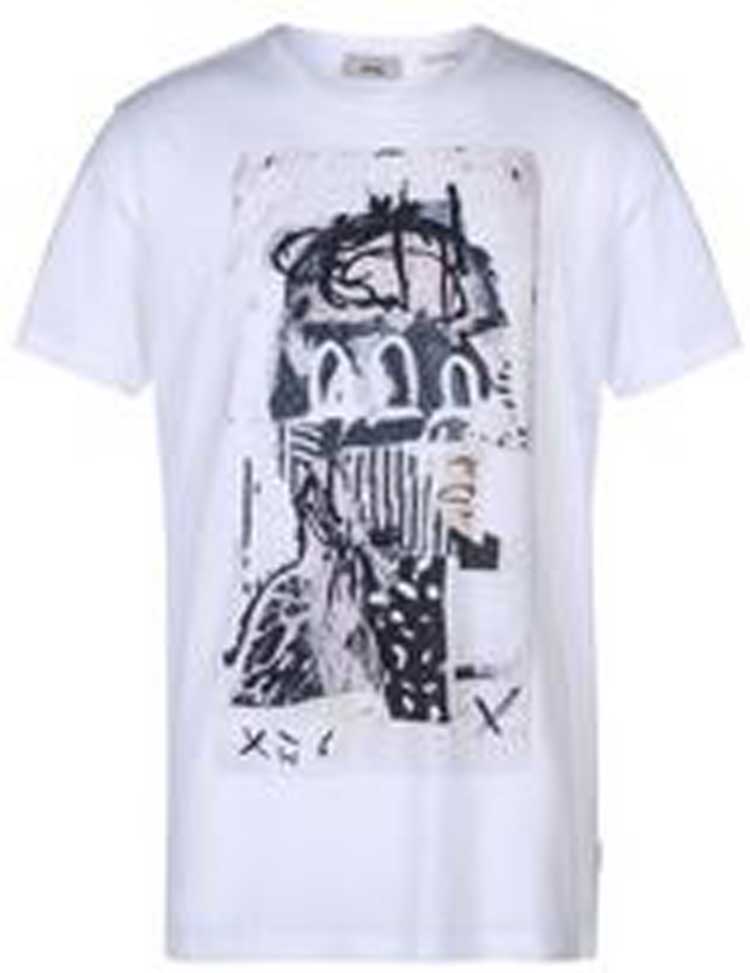 5.-Marc-Jacobs-T-Shirt