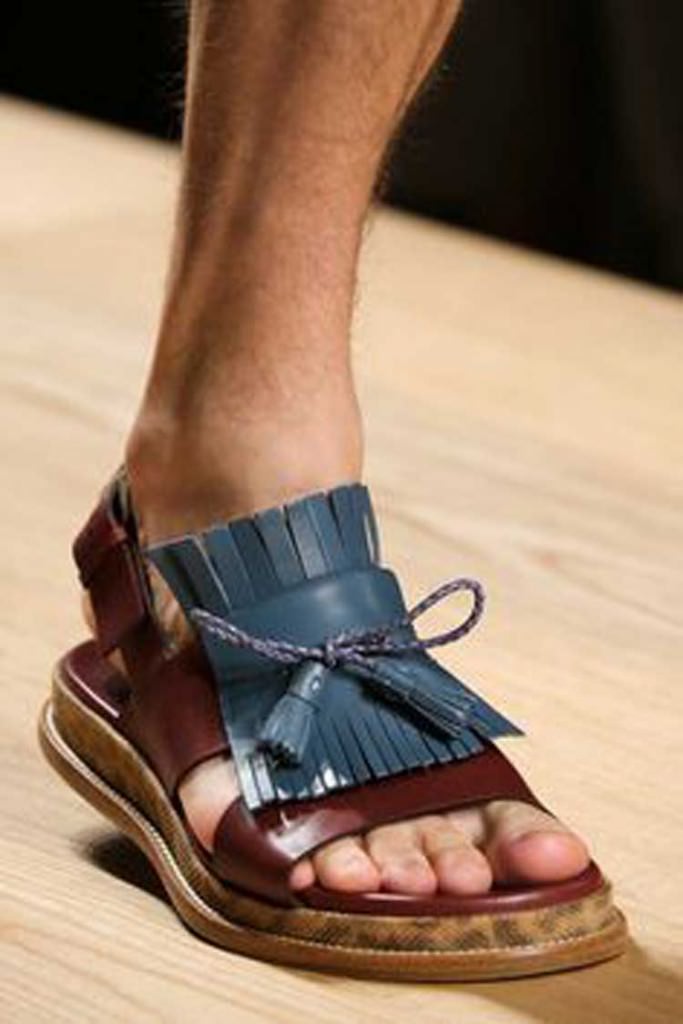 Chunky sandals for men