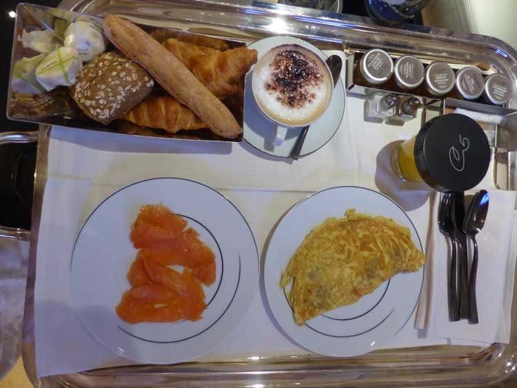 Hotel-Le-Cinq-Codet-Paris-France--Breakfast-room-service