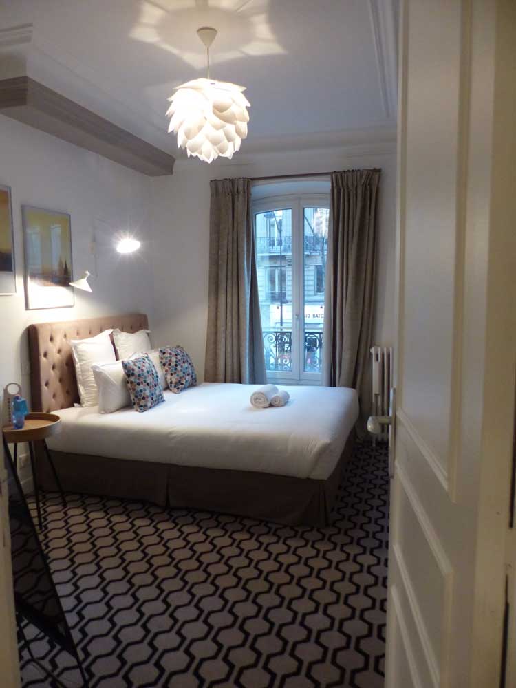 Saint-Germain-des-Prés Sweet Inn Apartments Paris MenStyleFashion (13)