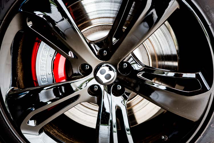 Bentley-Crewe-Factory-Tour-2016-MenStyleFashion-(2).jpg-Wheel