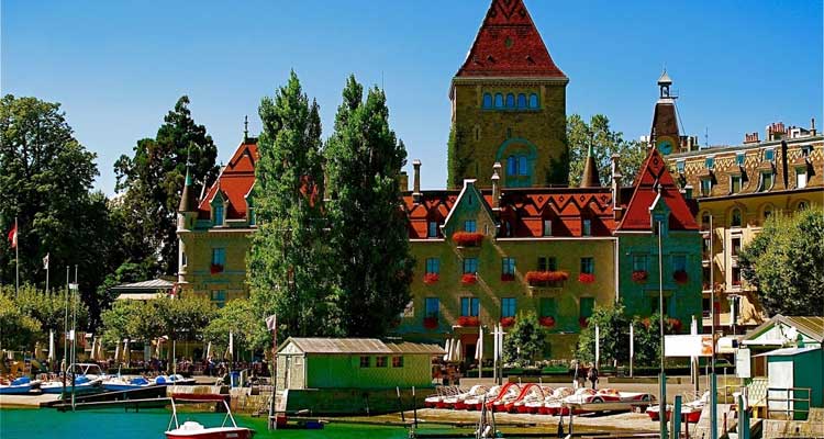 The Waterfront Restaurant Lausanne – Chateau Dining In Style