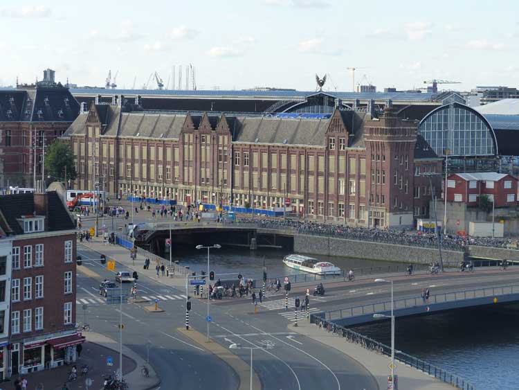 Amrath.jpg-Amsterdam-Hotel-MenStyleFashion--Amsterdam--Central-Station