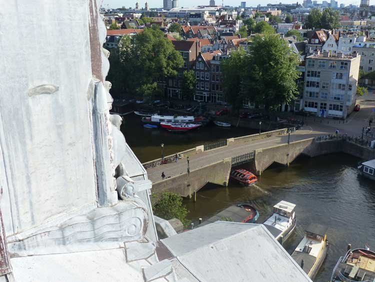 Amrath.jpg-Amsterdam-Hotel-MenStyleFashion--Roof-top-view-city-tour