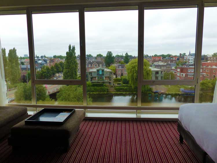 Hilton-Amsterdam-2016.jpg-Room