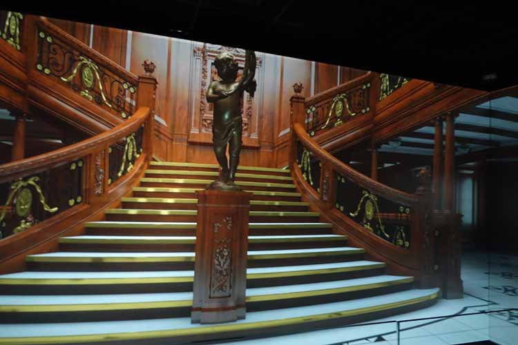 titanic-belfast-the-worlds-largest-exhibition-menstylefashion-2016-jpg-1-5