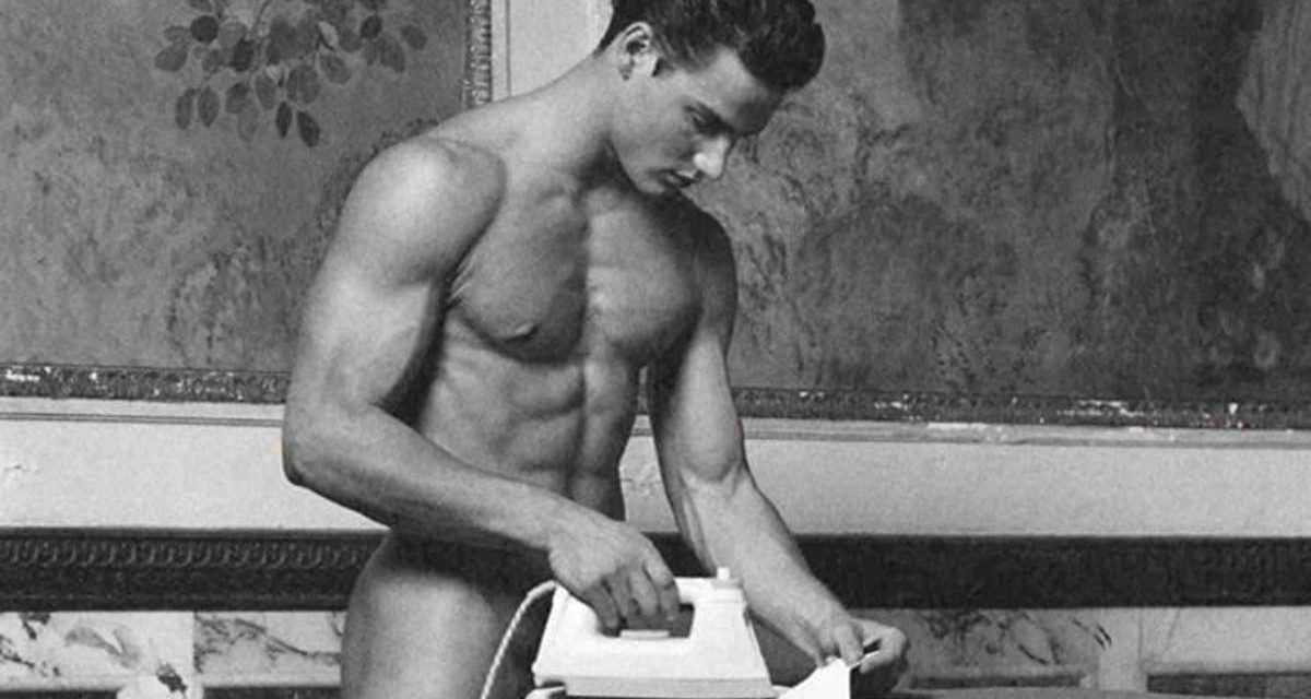 How To Iron Clothes In Less Than 5 Minutes