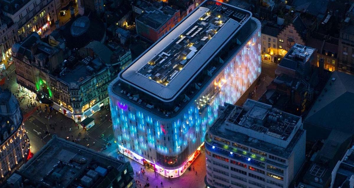 W London Leicester Square Hotel – WOW Suite Review