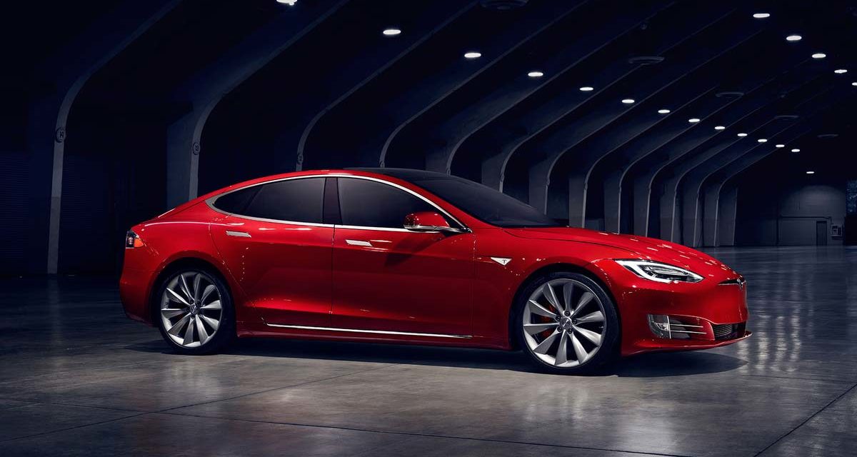 Tesla Model S 90D – The All-Electric Driving Experience