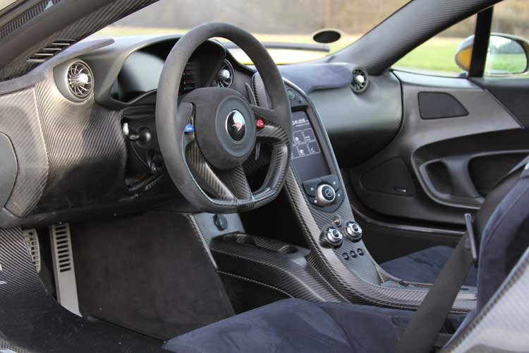 McLaren P1 - England’s Million Euro Hybrid Rocket