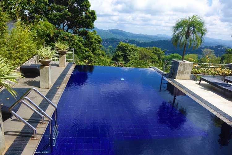 Theva Residency Kandy Sri Lanka Review - Swimming pool