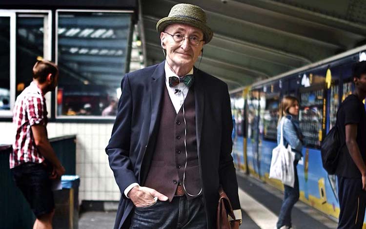 Ageless Style - The Art Of Dressing Well