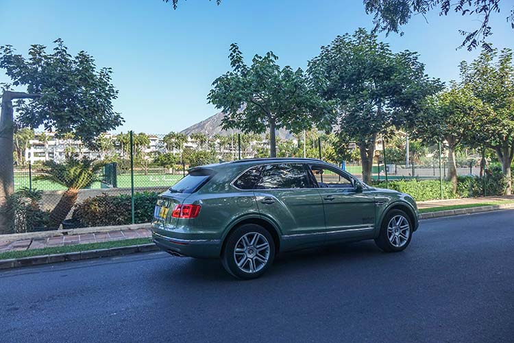 Bentley Bentayga Diesel - Tour Through Andalusia