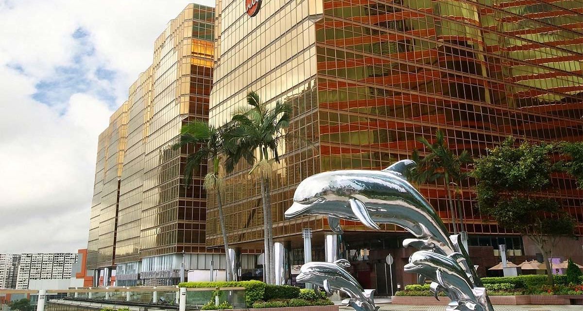 The Royal Pacific Hotel and Towers – Amazing Hong Kong Island Views