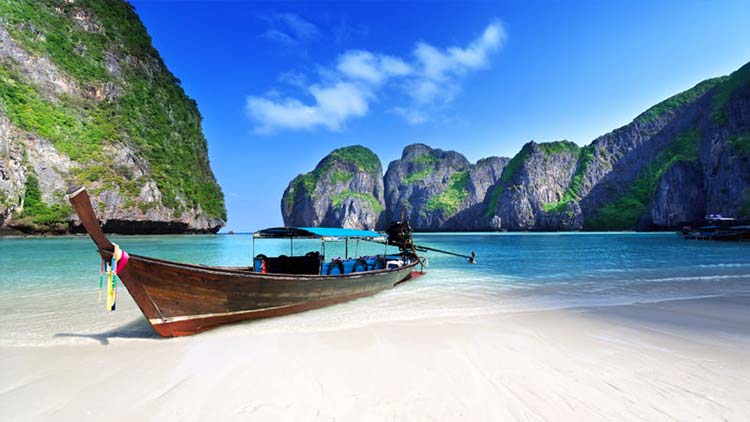 Phuket Thailand - Millennials Destination Travel Tips