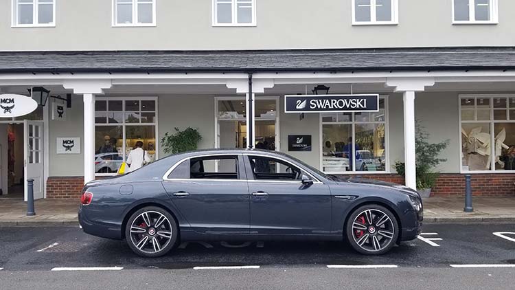 Bentley Flying Spur - The Dark Knight V8 Reviewed
