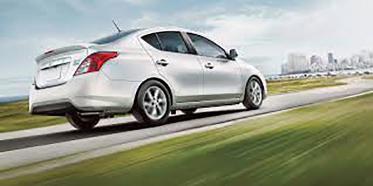 Nissan Versa
