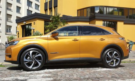 DS Automobiles DS 7 Crossback DS 3 Crossback Driven