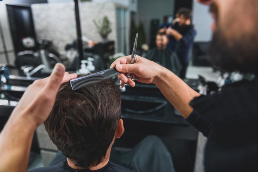 Why Professional Hairdressers Need to Keep Up With the Trend