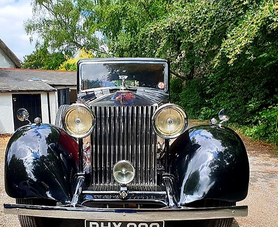 Rolls Royce 1934 Classic Car MenStyleFashion 2019 (3)