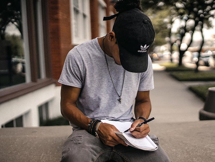 A Student’s Guide to Sustainable Fashion