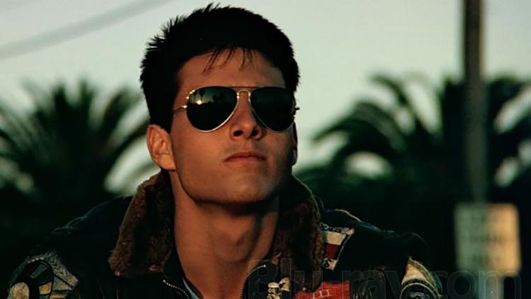 Tom Cruise Aviator sunglasses