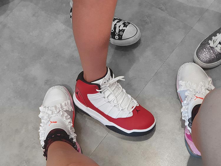 Air Jordan trainers 2020 red sneakers Nike