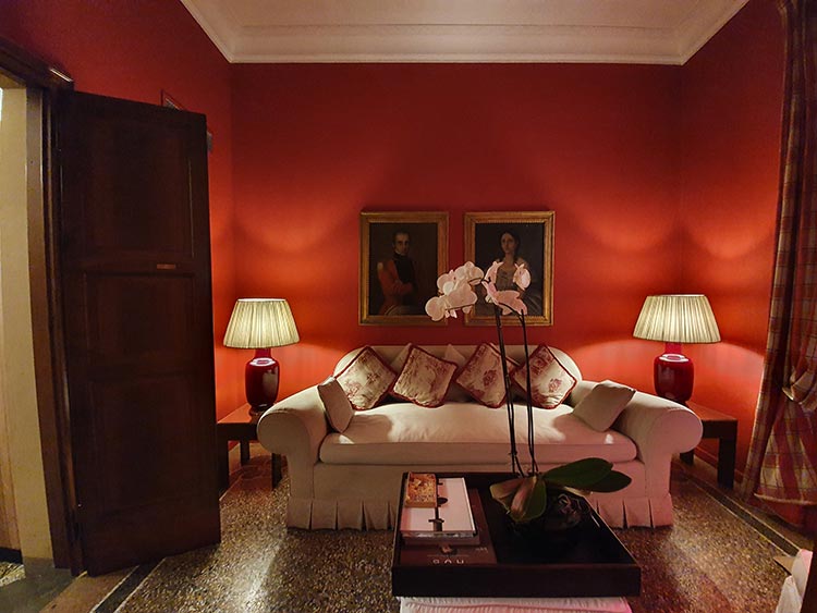 Casa Howard Florence - The Boutique Hotel Review