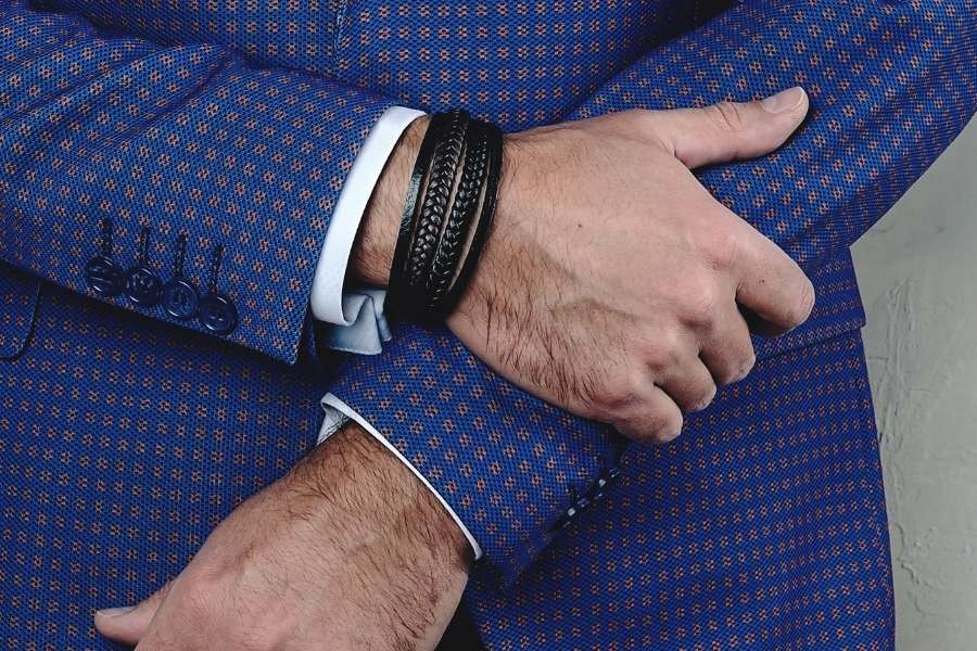2022's Must-have Accessories for Men