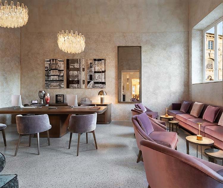 Grand Universe Lucca Reception Area