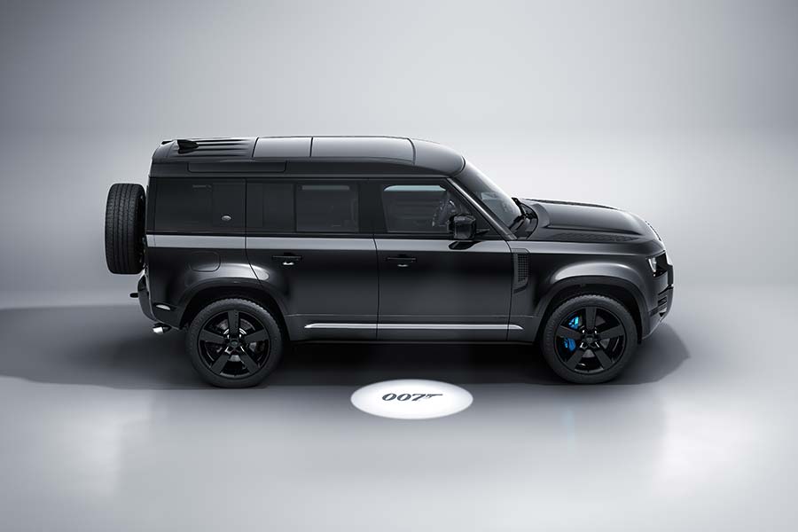 New Land Rover Defender V8 Bond Edition Inspired by ‘No Time to Die’