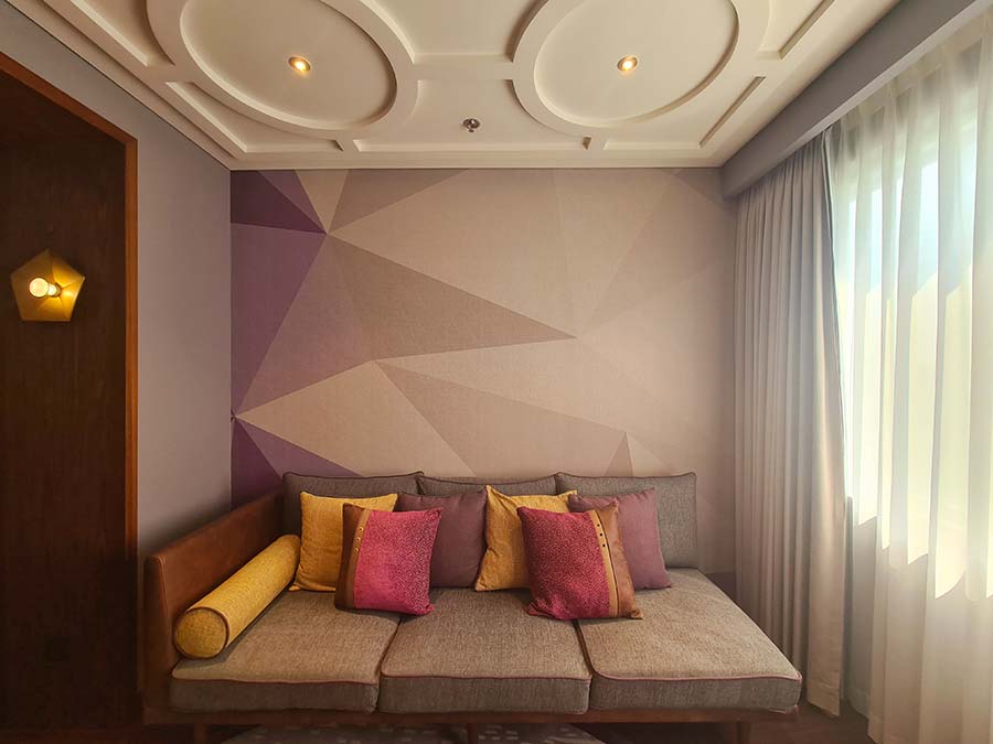 Fusion Original five star hotel Saigon centre Vitenam (15) excuitive suites lounge space