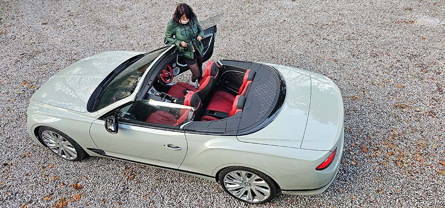 Beluga hotspur colour Bentley GTC Mulliner Sage Green Gracie Opulanza