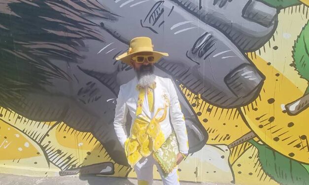 Lemon Yellow Suit Style Tips: A Personal Journey