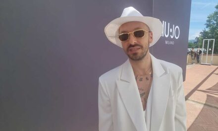 White Linen Suits – Why Are Men Wearing White For Summer?