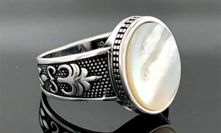 Why Men Are Wearing Pearls – And Why Southeast Asian Freshwater Pearls Are Leading the Charge