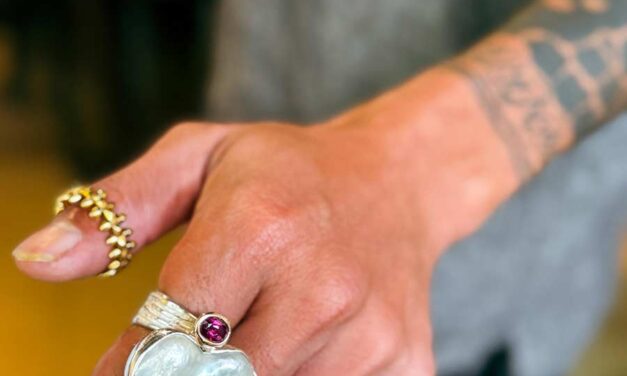 Why Cartier-Inspired Works for the Thumb